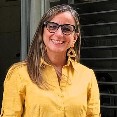 Dra. Gabriela Barbas